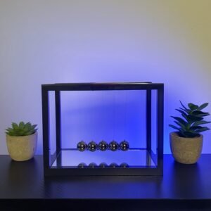 Focus Newton Cradle 1